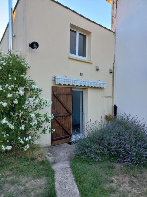 Maisonnette Marine Landeronde Exterior photo